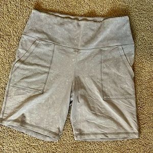 Aerie biker shorts size XL